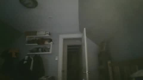 Snapshot of 2003dynawideglide chatting on 01-20-25, 12:57 2003dynawideglide online show from 01-20-25, 12:57