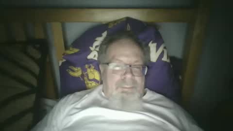 Snapshot of 2003dynawideglide chatting on 02-08-25, 09:46 2003dynawideglide online show from 02-08-25, 09:46