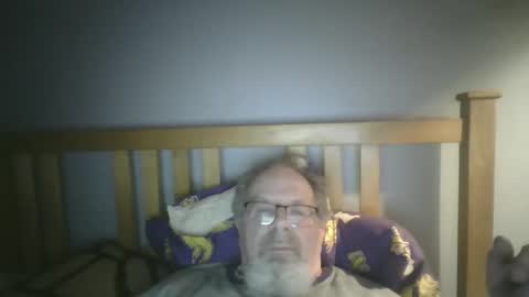 Snapshot of 2003dynawideglide chatting on 02-23-25, 11:58 2003dynawideglide online show from 02-23-25, 11:58