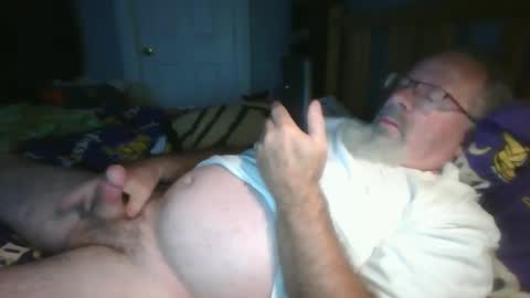 Snapshot of 2003dynawideglide chatting on 09-28-25, 02:17 2003dynawideglide online show from 09-28-25, 02:17