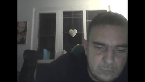 Snapshot of 2025eyesforyou chatting on 12-20-24, 08:01 2025eyesforyou online show from 12-20-24, 08:01