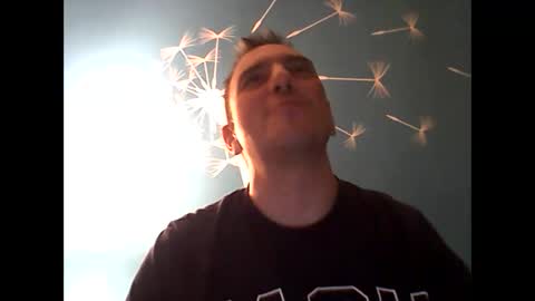 Snapshot of 2025eyesforyou chatting on 01-25-25, 11:32 2025eyesforyou online show from 01-25-25, 11:32