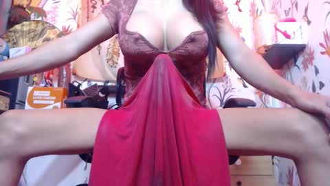 Snapshot of 21cmmusclecockts chatting on 09-27-25, 04:56 mharjorie online show from 09-27-25, 04:56