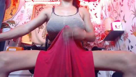 Snapshot of 21cmmusclecockts chatting on 10-23-25, 01:54 mharjorie online show from 10-23-25, 01:54