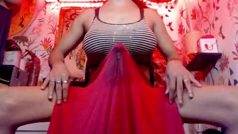 Snapshot of 21cmmusclecockts chatting on 11-29-25, 01:36 mharjorie online show from 11-29-25, 01:36