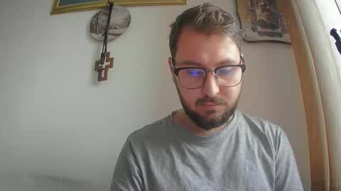 Snapshot of 21jus chatting on 11-09-25, 01:31 21jus online show from 11-09-25, 01:31