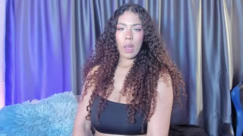 Snapshot of 22emma_ chatting on 04-13-26, 01:33 EMMA online show from 04-13-26, 01:33