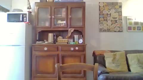 22esserre online show from 03-25-26, 01:28