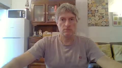 Snapshot of 22esserre chatting on 05-29-26, 11:41 22esserre online show from 05-29-26, 11:41