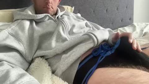 25flyboy25 online show from 04-02-26, 05:54