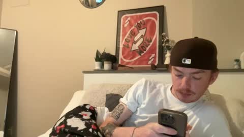 Snapshot of 26sneakers chatting on 03-03-25, 02:47 26sneakers online show from 03-03-25, 02:47