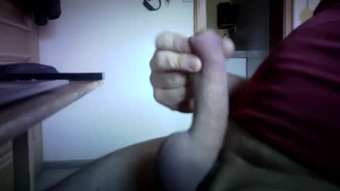 28wombat12 online show from 04-25-26, 09:01