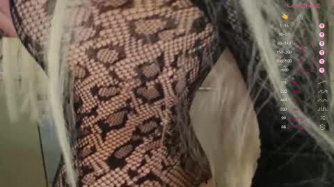     30 NOV  online show from 04-24-26, 11:12