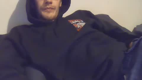 Snapshot of 2big2hype chatting on 12-04-24, 03:26 cheif online show from 12-04-24, 03:26