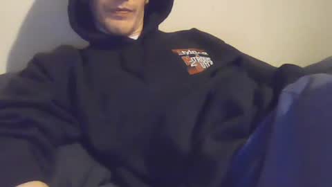 Snapshot of 2big2hype chatting on 01-10-25, 01:42 cheif online show from 01-10-25, 01:42