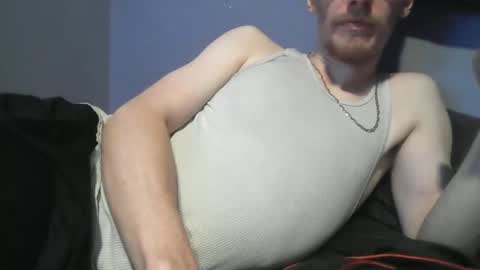 Snapshot of 2big2hype chatting on 09-29-25, 01:44 cheif online show from 09-29-25, 01:44