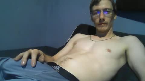 Snapshot of 2big2hype chatting on 10-31-25, 03:29 cheif online show from 10-31-25, 03:29