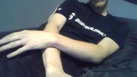 Snapshot of 2big2hype chatting on 11-06-25, 02:01 cheif online show from 11-06-25, 02:01