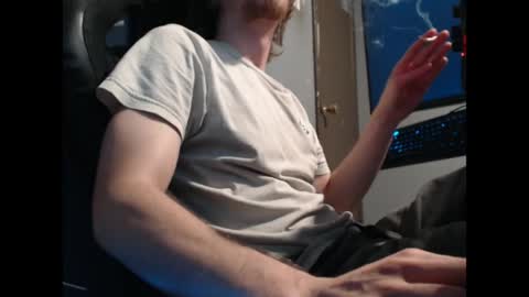 Snapshot of 2big2hype chatting on 05-18-26, 11:54 cheif online show from 05-18-26, 11:54