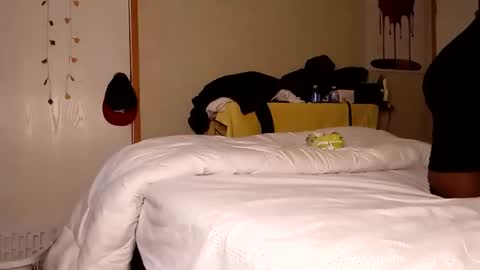 BlacJewels online show from 11-29-25, 02:47