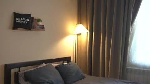 Elley  online show from 04-27-26, 02:15