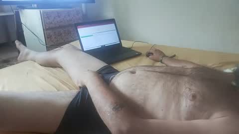 Snapshot of 2hard2handleme chatting on 06-27-26, 08:19 2hard2handleme online show from 06-27-26, 08:19