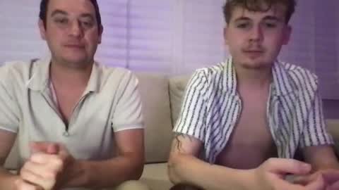 Snapshot of 2hungboys chatting on 07-13-26, 03:09 Roommates online show from 07-13-26, 03:09