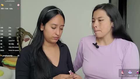 Snapshot of 2summerlove2 chatting on 02-03-25, 06:49 Dalilah and Tarah online show from 02-03-25, 06:49