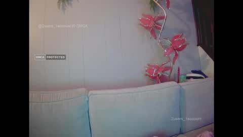 Snapshot of 2users_1account chatting on 01-10-26, 04:03 2users_1account online show from 01-10-26, 04:03