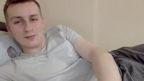 Snapshot of 3andy3 chatting on 12-22-24, 09:44 Andy online show from 12-22-24, 09:44