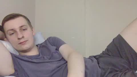 Snapshot of 3andy3 chatting on 12-15-25, 07:45 Andy online show from 12-15-25, 07:45