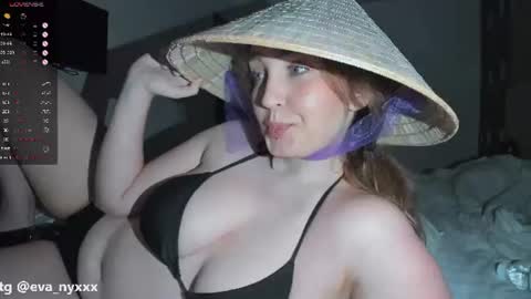 Snapshot of 3va_nyx chatting on 06-11-26, 04:05 Eva online show from 06-11-26, 04:05