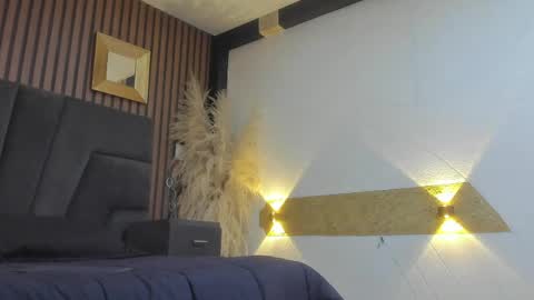 3X NAXAA online show from 04-06-26, 01:12