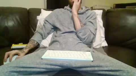 420feetloverr420 online show from 02-15-26, 02:08