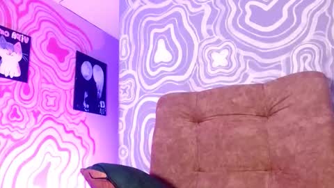 Snapshot of 420viol3ta_ chatting on 02-03-26, 02:53 Violeta online show from 02-03-26, 02:53