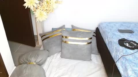 493ashlyfoxx online show from 12-04-25, 01:59