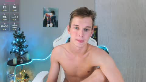 Snapshot of 4ever_dude chatting on 12-25-24, 09:24 Andrew online show from 12-25-24, 09:24