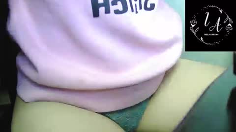 Ixela online show from 03-11-25, 03:23