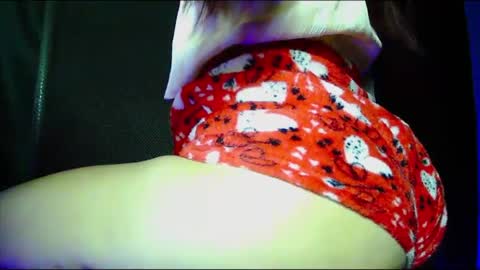 Ixela online show from 06-25-26, 04:34