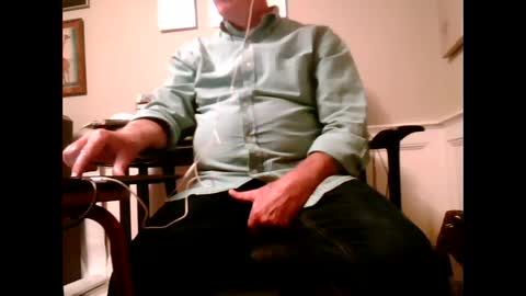 4uguys online show from 10-06-25, 04:21