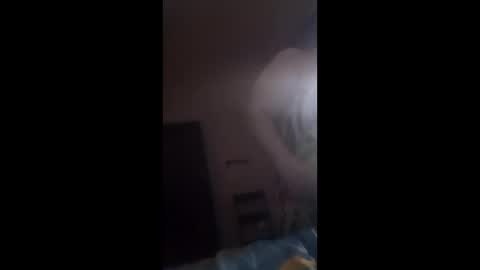 Snapshot of 53roxy chatting on 04-10-26, 06:07 53roxy online show from 04-10-26, 06:07