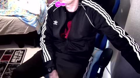 Larese Carlo online show from 01-23-25, 10:43