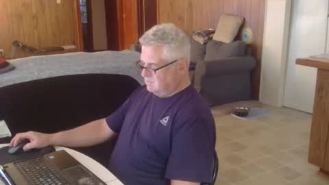 Snapshot of 55mnc chatting on 12-01-25, 09:31 Joe online show from 12-01-25, 09:31