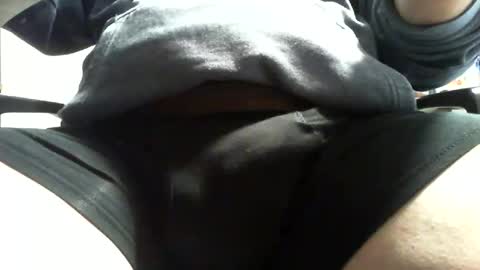 Snapshot of 61pan chatting on 10-16-25, 01:01 61pan online show from 10-16-25, 01:01