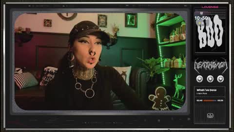 Snapshot of 666deathgasm chatting on 11-29-25, 07:39 Juune online show from 11-29-25, 07:39