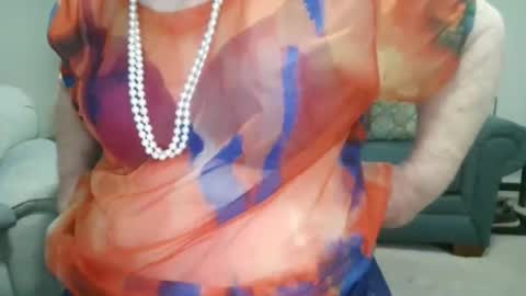 Snapshot of 66missy chatting on 11-08-25, 02:06 Missy online show from 11-08-25, 02:06