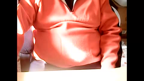 Snapshot of 69desamor chatting on 12-15-24, 11:55 69desamor online show from 12-15-24, 11:55