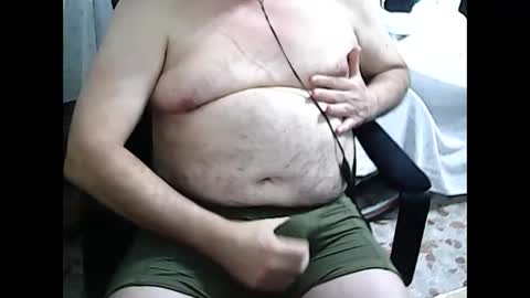 Snapshot of 69desamor chatting on 10-17-25, 08:00 69desamor online show from 10-17-25, 08:00