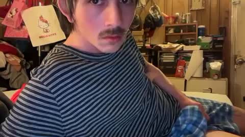Snapshot of 69j0hndo chatting on 03-06-25, 06:37 FUCKR online show from 03-06-25, 06:37