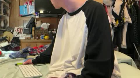 FUCKR online show from 01-19-26, 09:46